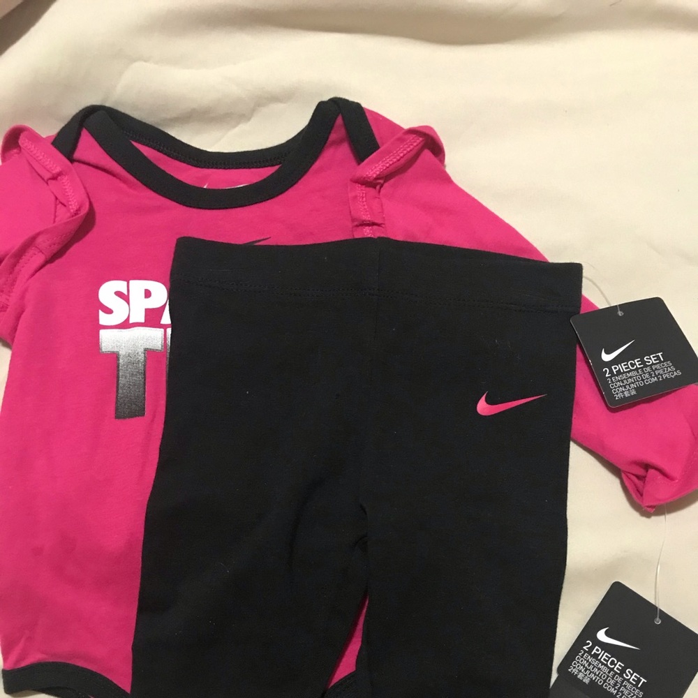 Nike 9 months matching set